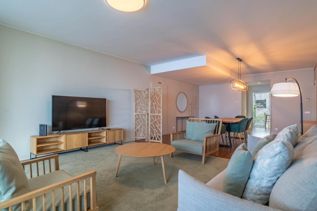 Madeira Residence Apartments T2 ฟุงชาล ภายนอก รูปภาพ