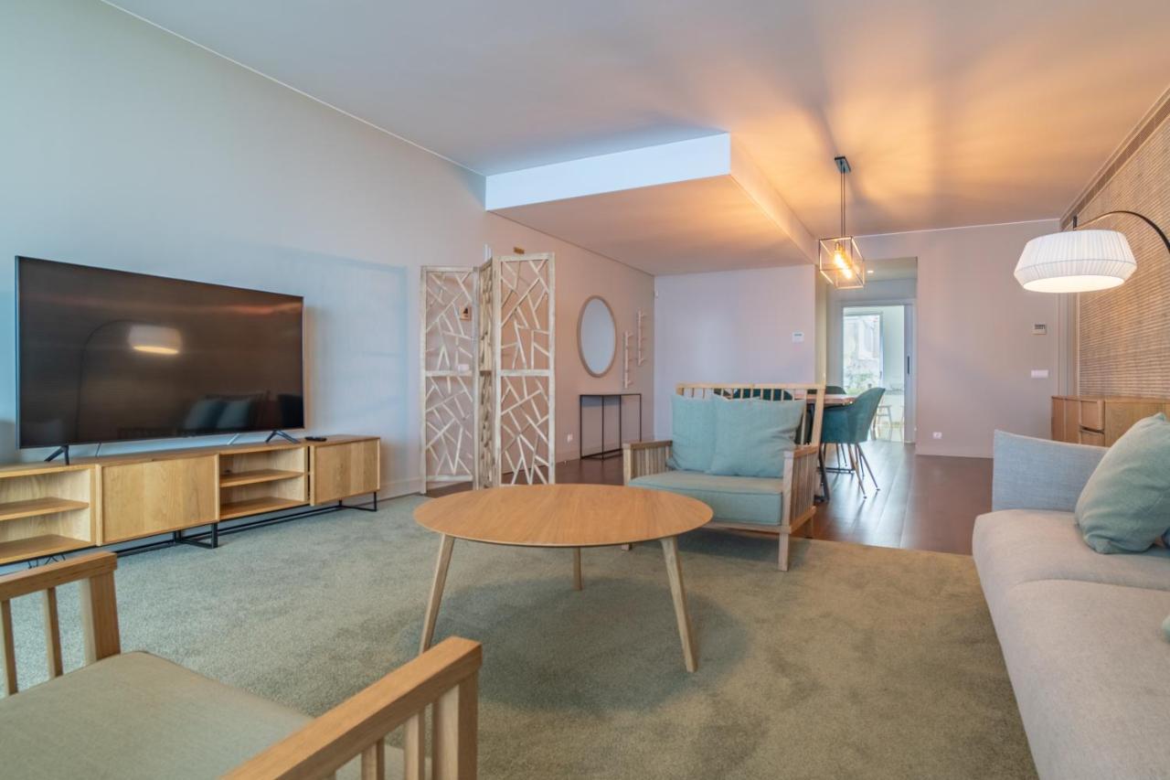 Madeira Residence Apartments T2 ฟุงชาล ภายนอก รูปภาพ