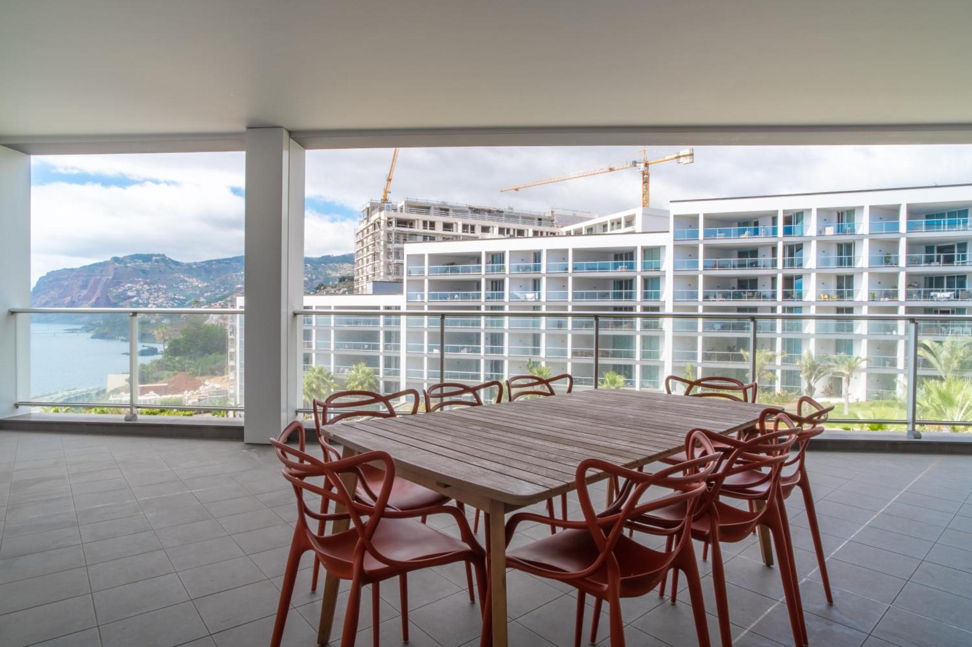 Madeira Residence Apartments T2 ฟุงชาล ภายนอก รูปภาพ